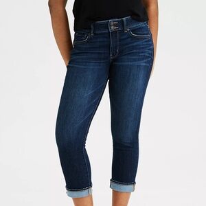 American Eagle Artist Crop Jean Size 18 Short